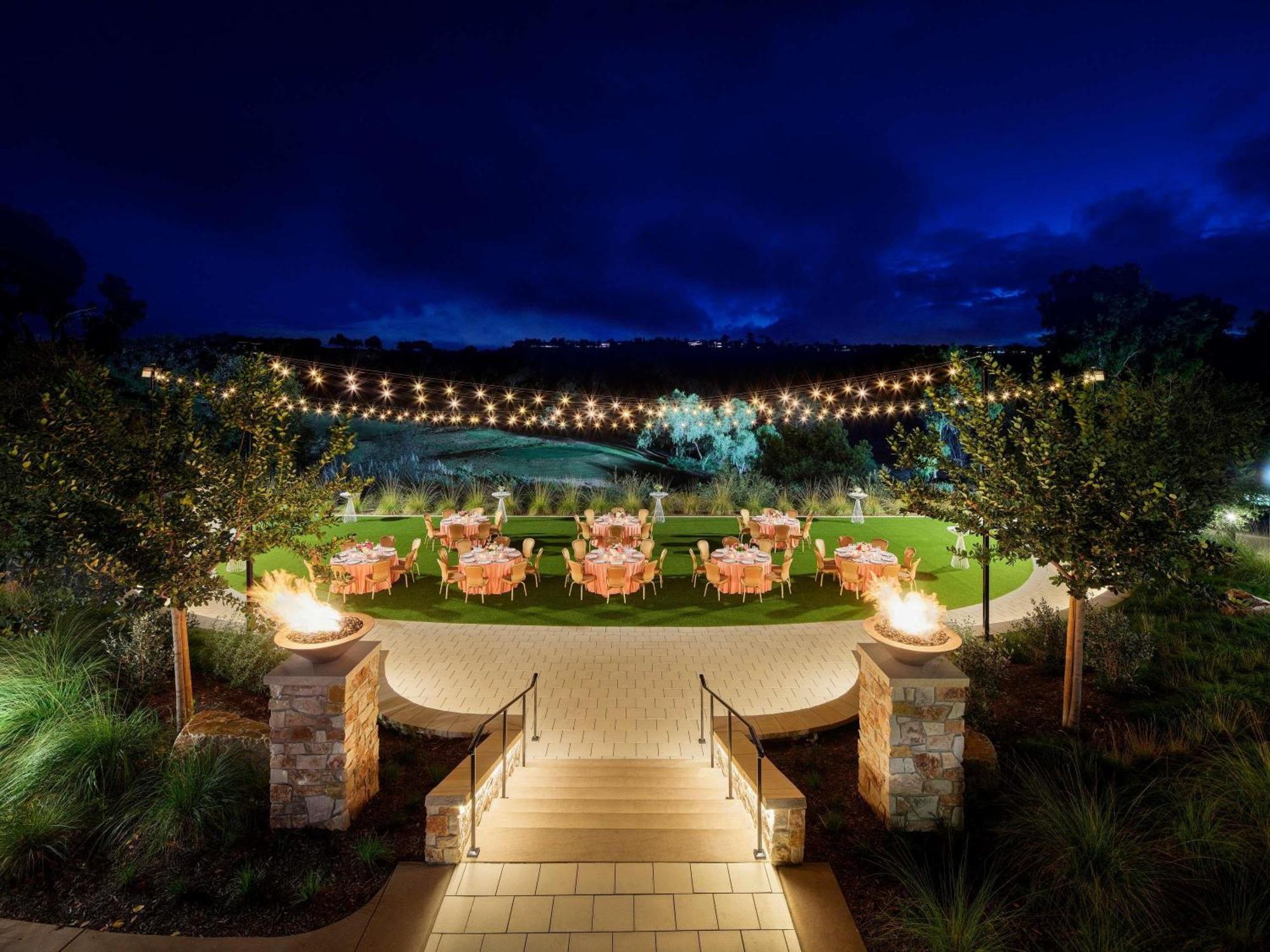 Отель Fairmont Grand Del Mar Сан-Диего Экстерьер фото